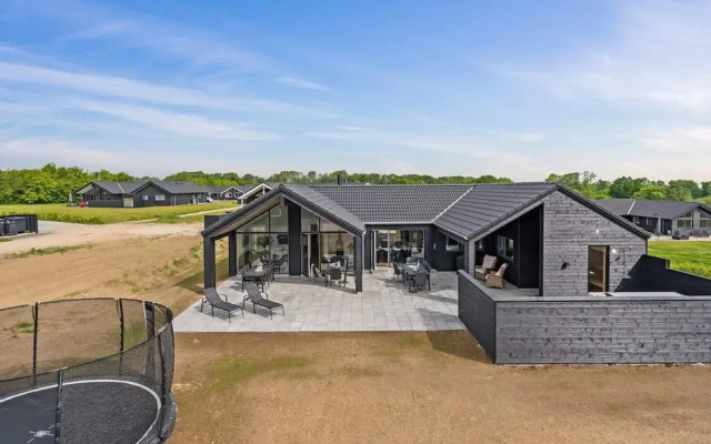 5 Star Holiday Home in Sydals