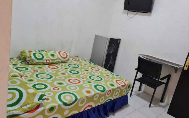 OYO Life 92191 Omah Dewe Syariah