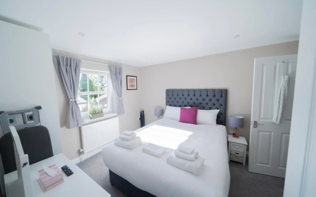Peartree Serviced Apartments
