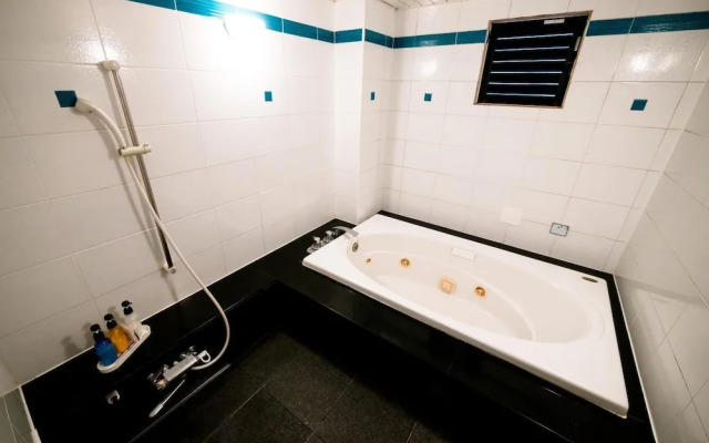 Hotel OXY - Adults Only