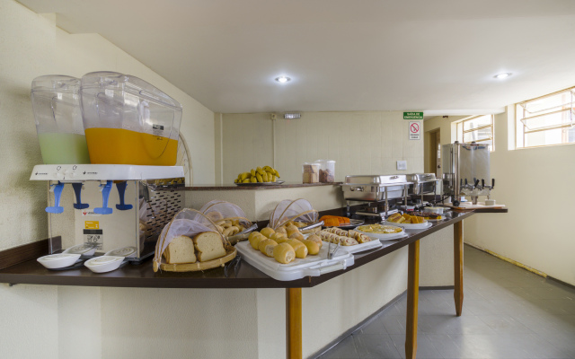Hotel La Rocca, Goiânia
