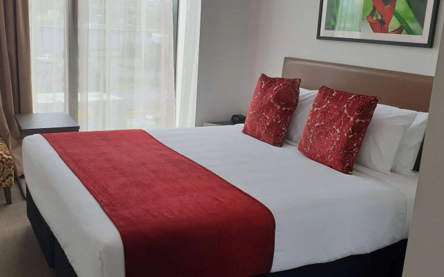 Ramada Suites by Wyndham Auckland Manukau Pacific Centre