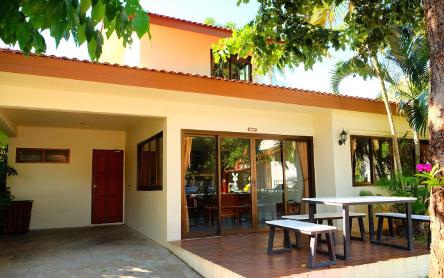 New Travel Beach Resort