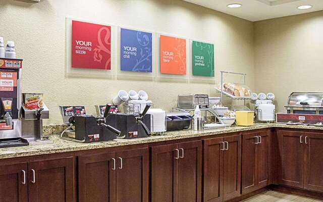 Comfort Suites Minot