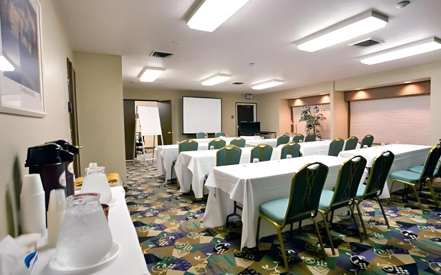 Sunnyside Inn & Suites