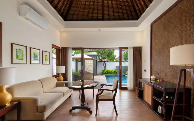 Lembongan Beach Club and Resort
