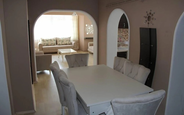 Abbasi Apart - 2
