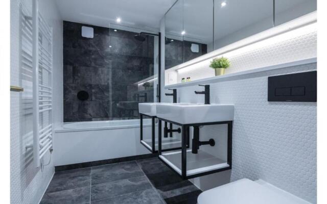 Royal Kensington - Standard 3 bed