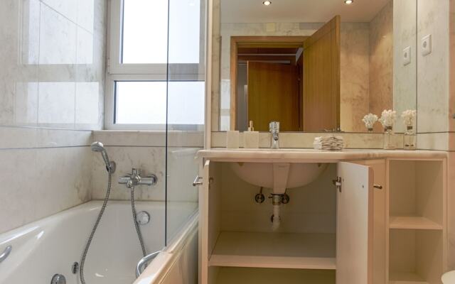 Lisbon Finestay Capuchos