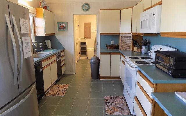 Pelican Perch - 5 Br Home