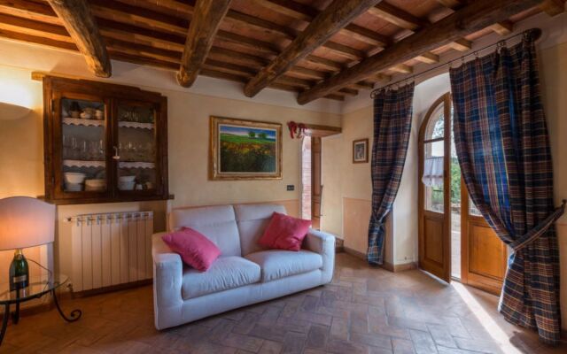 Casale Poggio Lupinaio