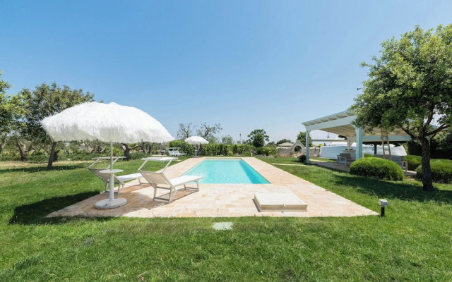 Trullo Letizia con piscina
