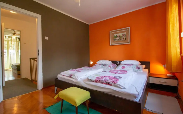 Apartment Un chat