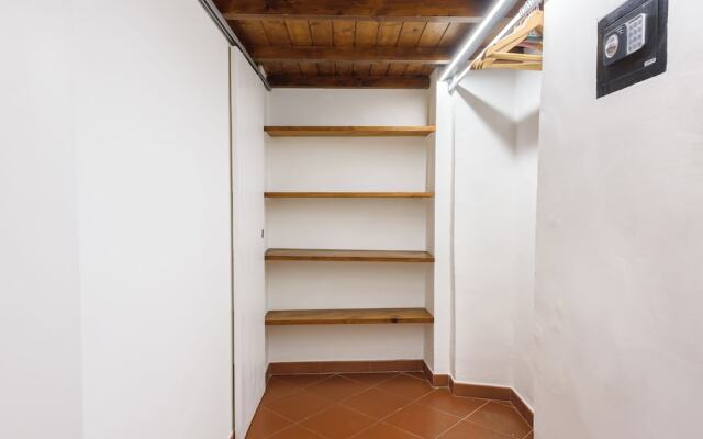 Classic Loft by Mmega