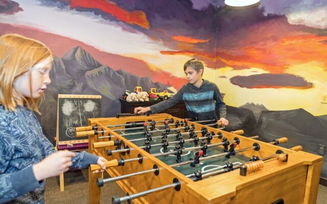 Bear Creek Lodge 406 4 Bedroom Condo by Alpine Lodging Telluride