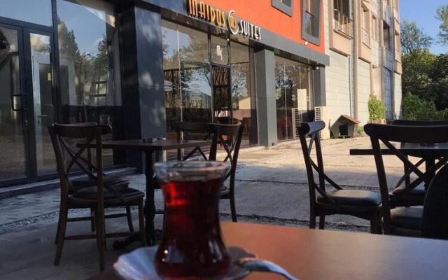 Maidos Hotel & Suites