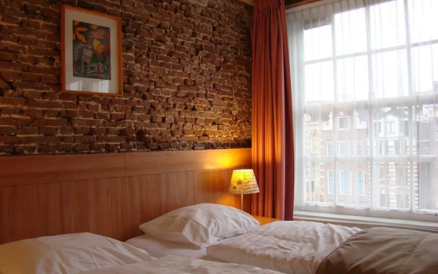 Mister Highland Hotel