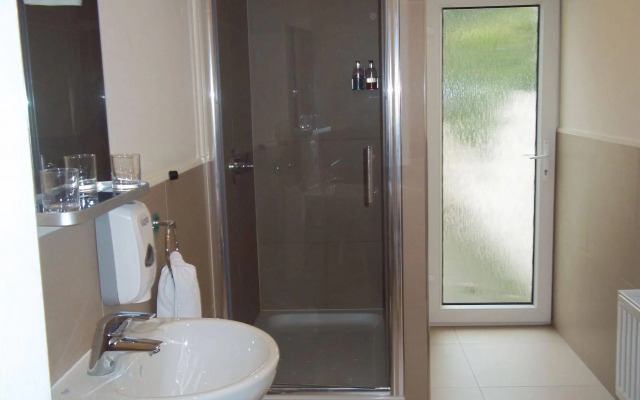 Clapham Guest House