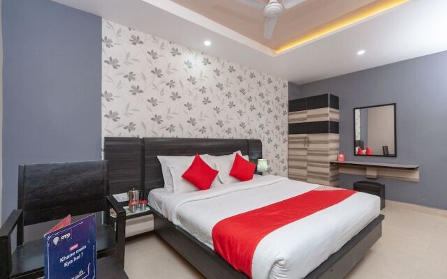 OYO 14872 Annamalai Residency