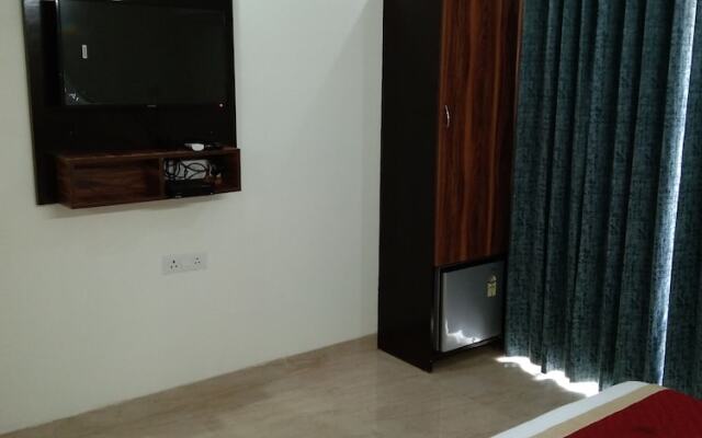 SanVi Hotels Unitech Cyber Park