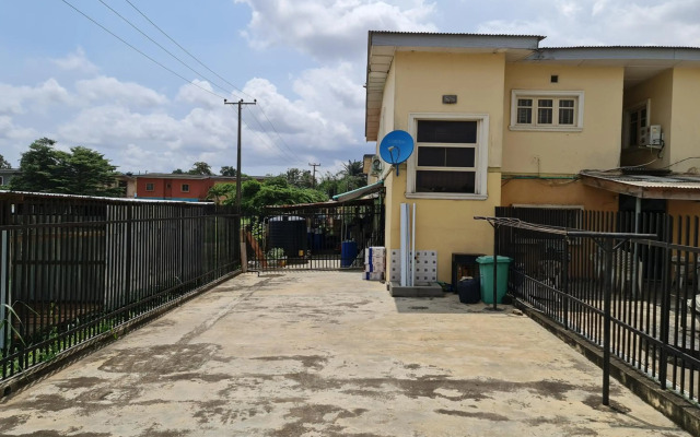 Lovely 3-Bedroom around Ogba, Ikeja, Lagos.