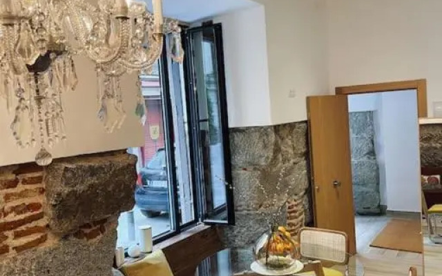 Opera Suite Carmen Studio near Royal Palace