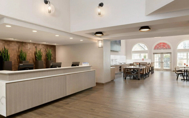 Residence Inn By Marriott Pleasanton