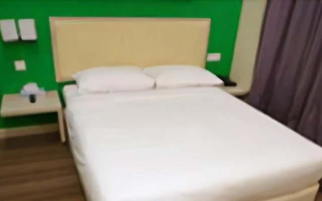 Kosma Business Hotel