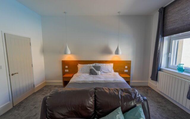 Captivating 1-bed Apartment, Merthyr Tydfil -