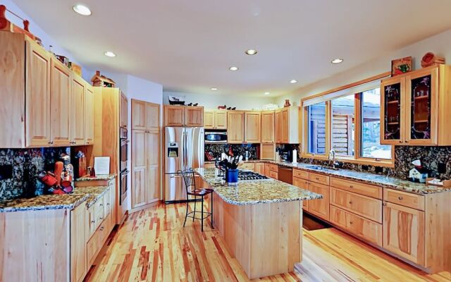 77 Boulder Circle Home