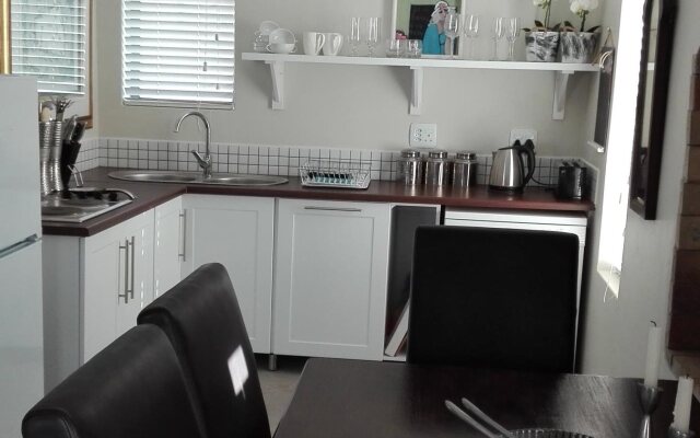 D.V. Engelhijs Paternoster