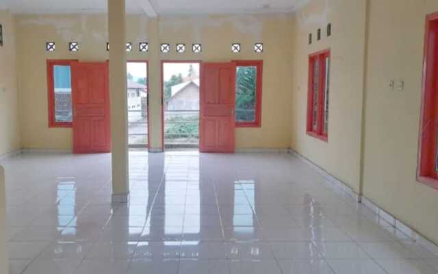 SPOT ON 93020 Rumah Singgah Ganjuran