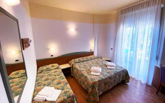 Hotel Diplomatic