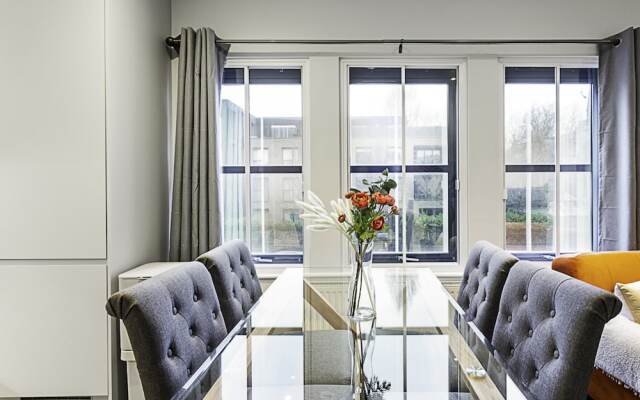 Gorgeous Roehampton Flat