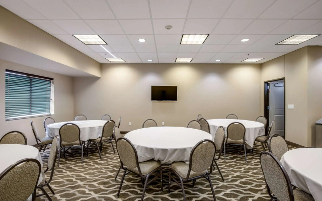 Comfort Inn Bonner Springs Kansas City
