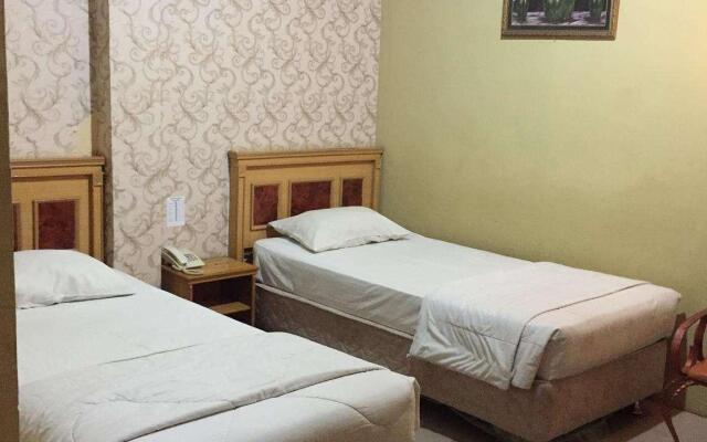 Hotel Diana