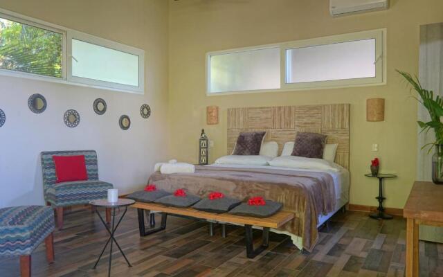 Funky Monkey Lodge