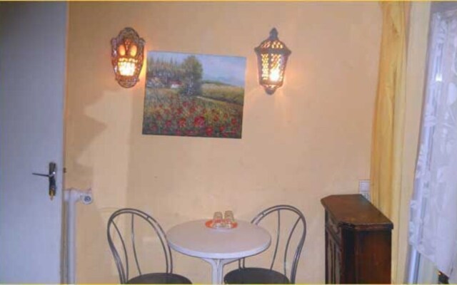 Hôtel Le Petit Trianon