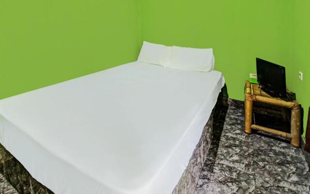 Hotel O Ashooy HomestayNearWisata Desa sedau