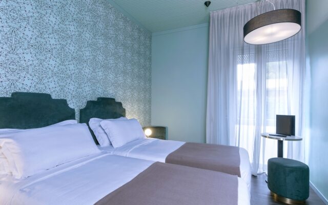 MEALBA HOTEL Suite & Pool