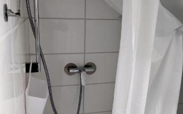 Tinyloft (Adults Only)