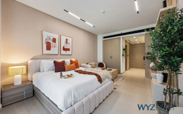 JVC Boho Grecian Studio Pool & Gym