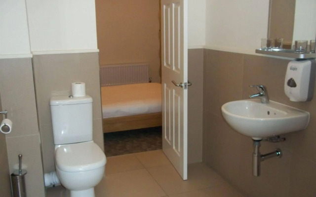 Clapham Guest House