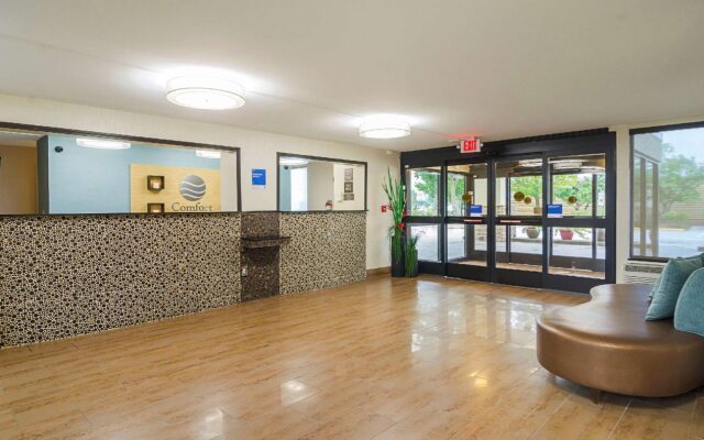 Comfort Inn University