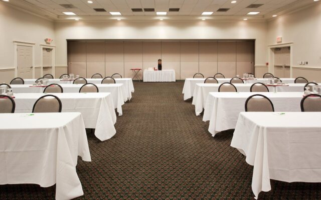 Holiday Inn Redding by IHG