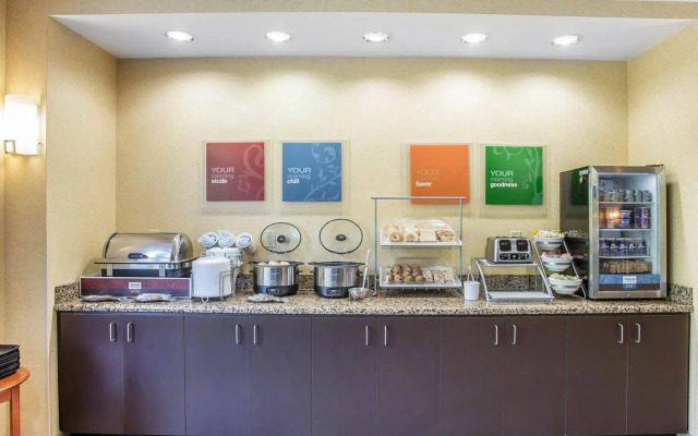Comfort Suites Manchester