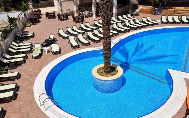 Almera Park Apart Hotel