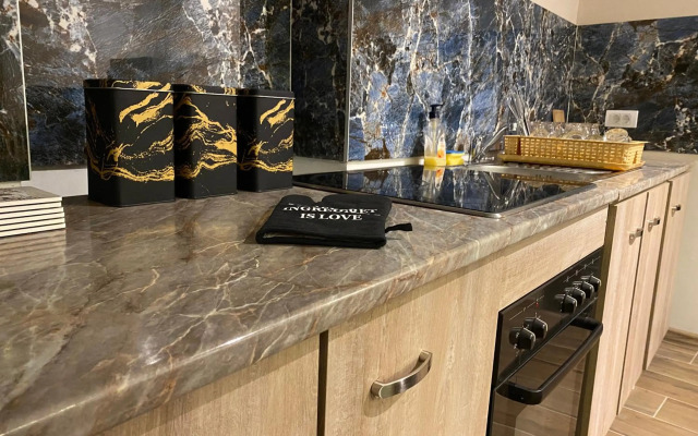 King Milans Apartment