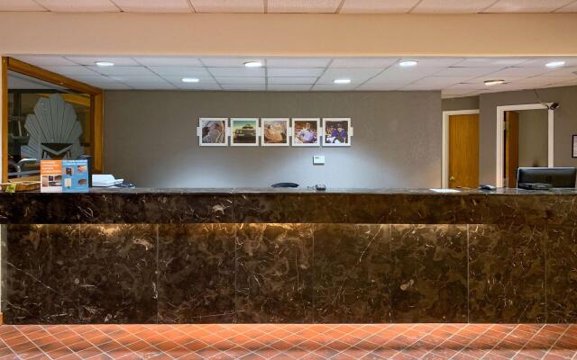 Motel 6 Lincoln, NE - Airport