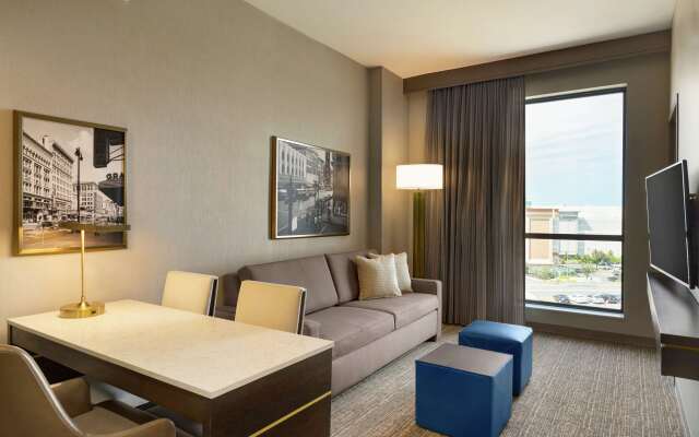 Embassy Suites by Hilton Syracuse Destiny USA